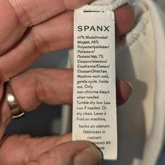 Spanx Air Essentials Half Zip Sweatshirt Top in Powder Plus Size 1X - Picture 5 of 7